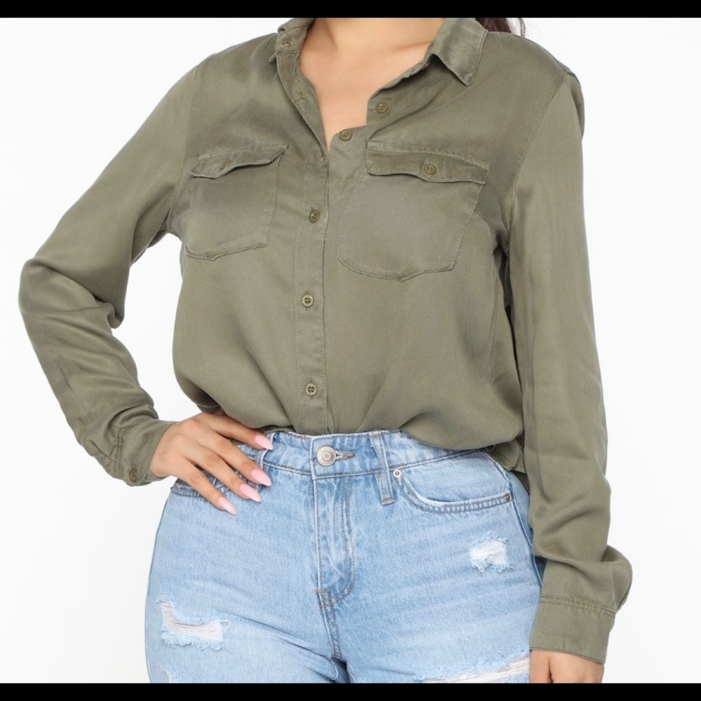Banana Republic Botton Down Shirt
